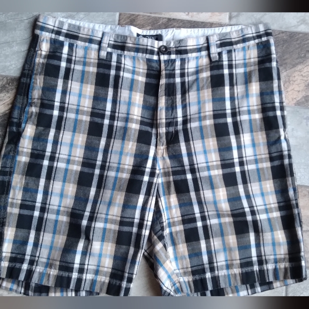 Chaps size 36 aid shorts